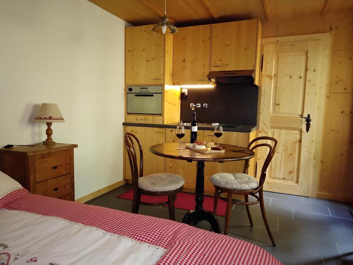 Chez Pierre Apartman Praz-de-Fort Kültér fotó